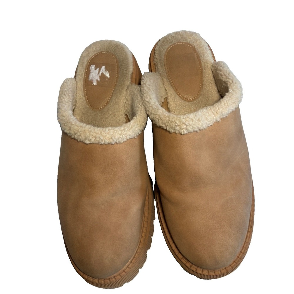 Womens 8 Mule Clogs,DV Dolce Vita,Tan,Gracielynn Faux Shearling Lug Platform
